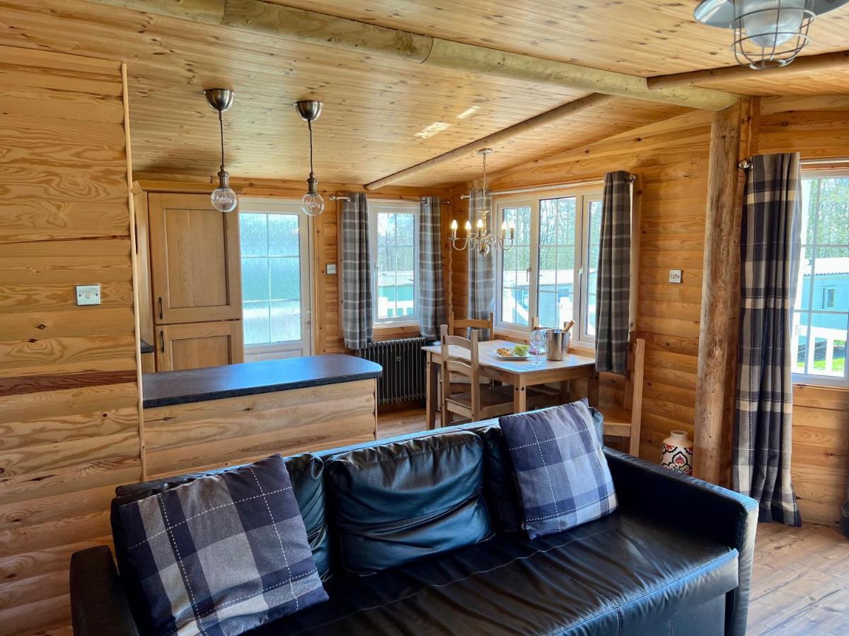 Eagle Lodge Newton on the Moor Экстерьер фото
