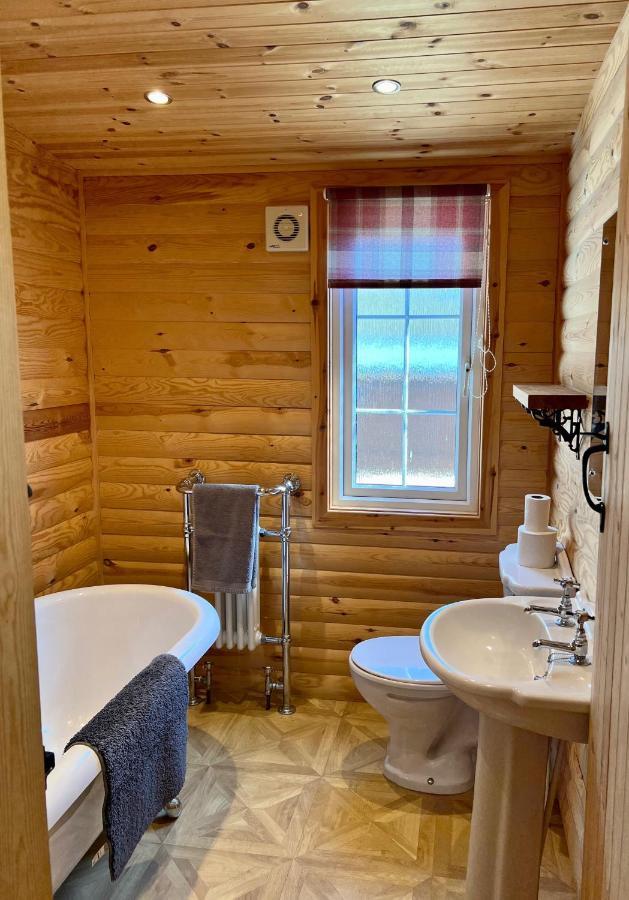 Eagle Lodge Newton on the Moor Экстерьер фото
